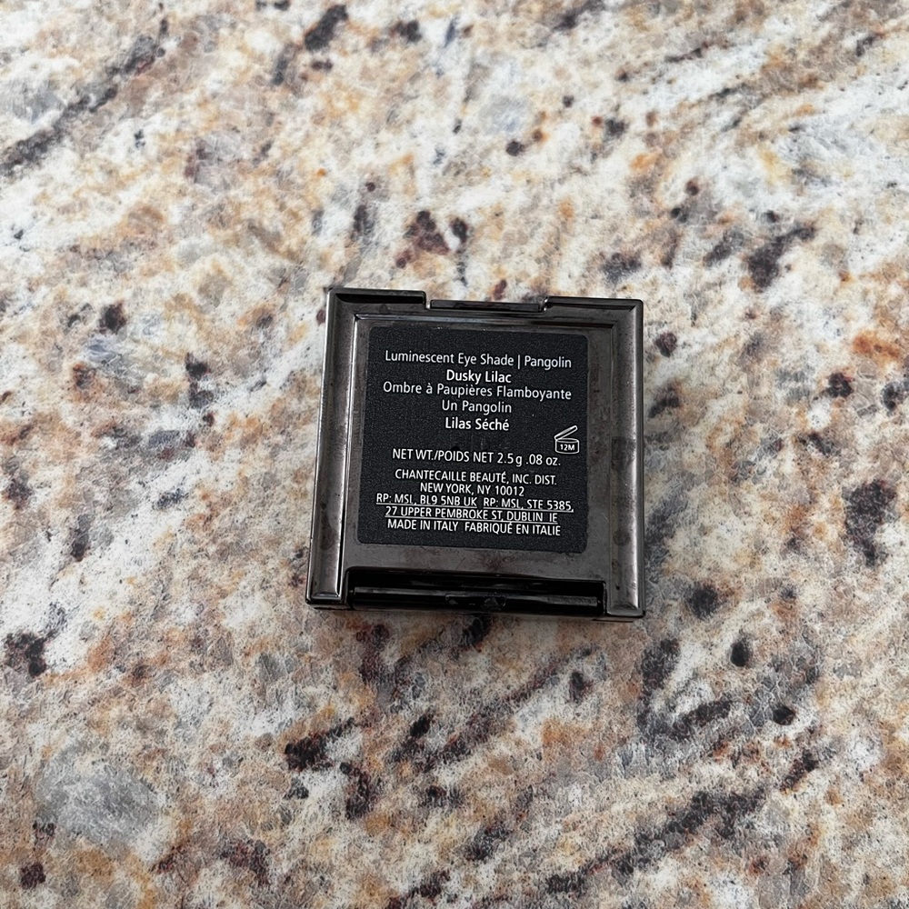 Chantecaille eyeshadow Dusky Lilac